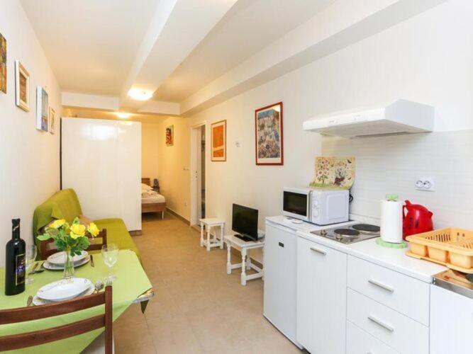 Edita - With Terrace And With Sea View Apartment